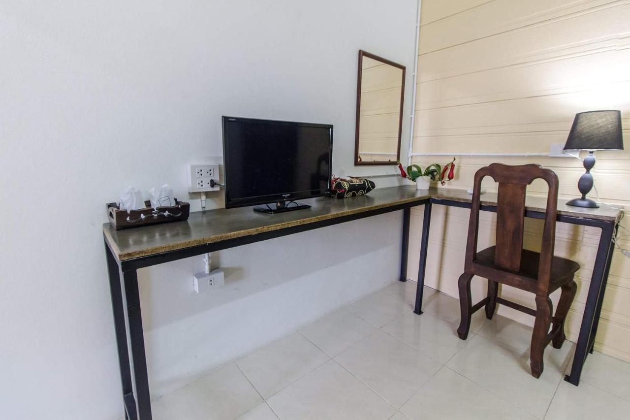 Savika Guesthouse Ranong Eksteriør bilde